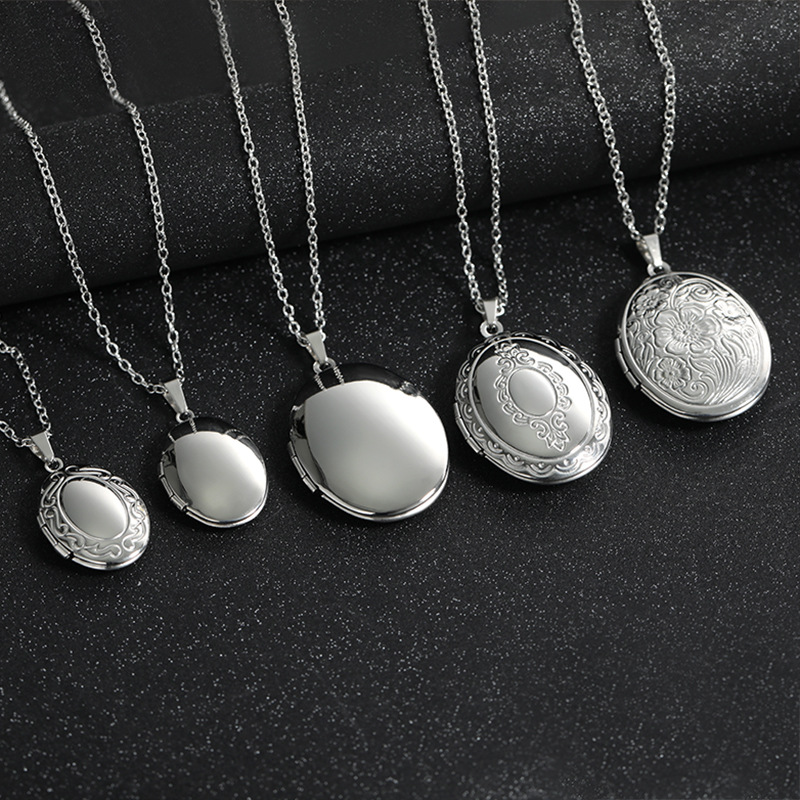 Heart Locket Necklace Photo - Vintage Silberfarbene Öffnbare Oval-Quadratische Herz-Medaillon-Halskette mit