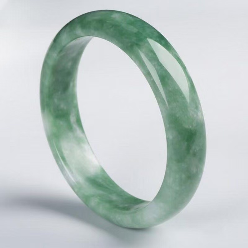 Bracelets - Jadeit für Frauen, Guizhou grünes Jade-Armband