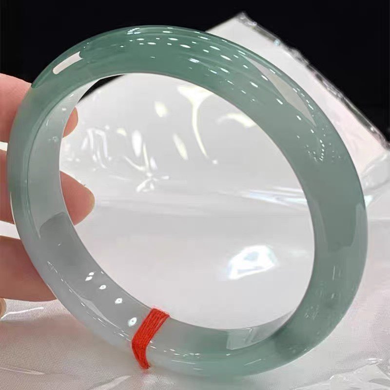 Bracelets - Myanmar-Armband für Frauen, Frühlingsfarbe Vollölgrün, Jadeit