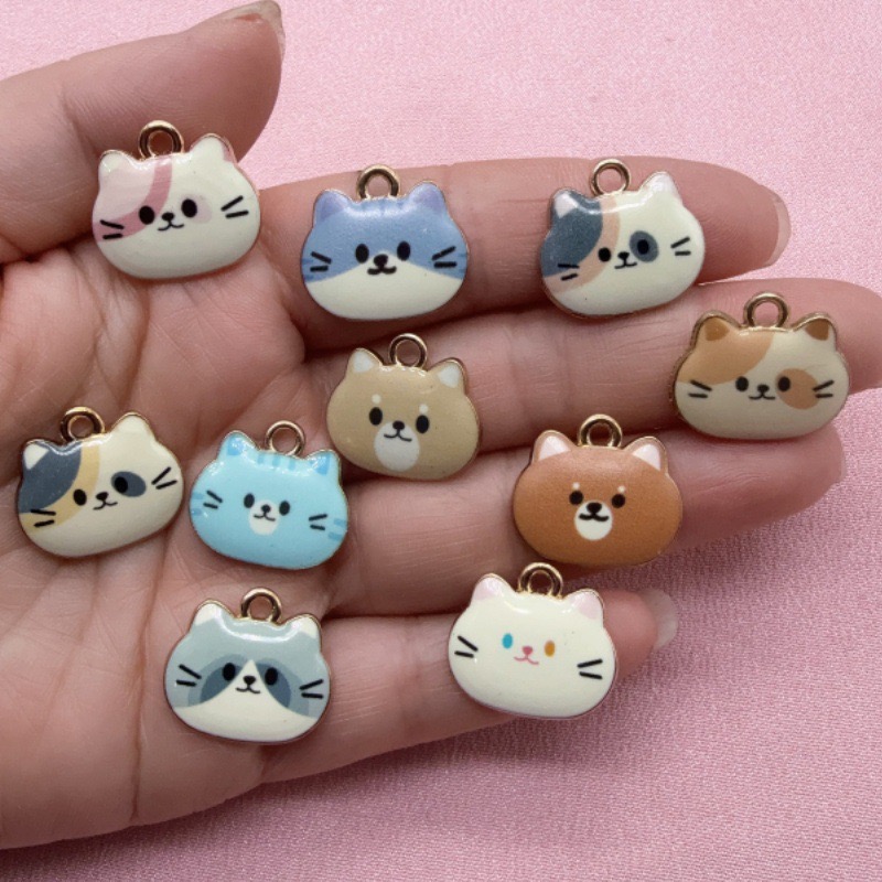 Earrings - 12 Stück bedruckte Katzenkopf-Anhänger aus Legierung