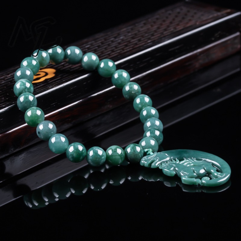 Natürliches Jadeit Blauwasser- – Bracelets Bewertung und Preis