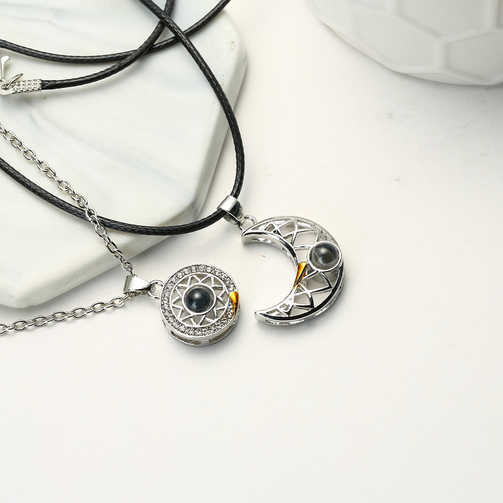 Mode Paar Passende Halskette S – Magnetic Couple Matching Necklaces Bewertung und Preis