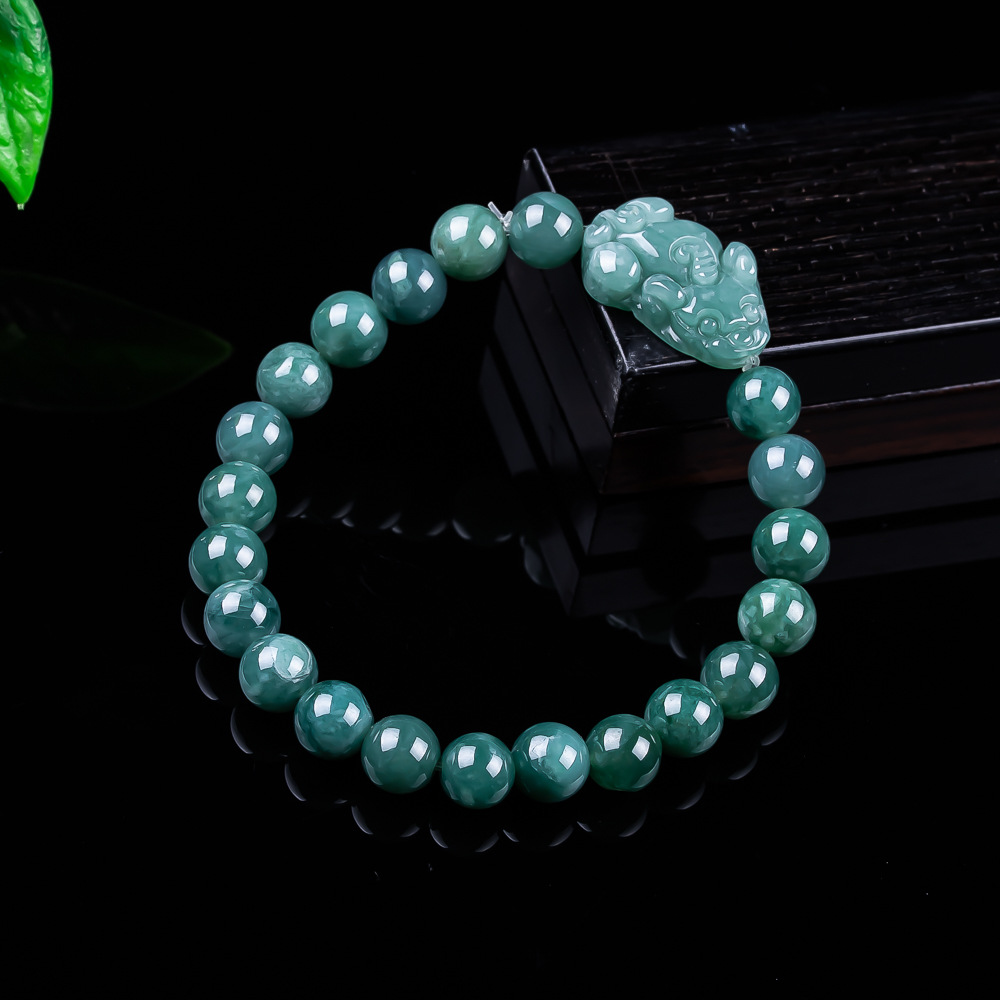 Natürliches burmesisches Jadei – Bracelets Bewertung und Preis
