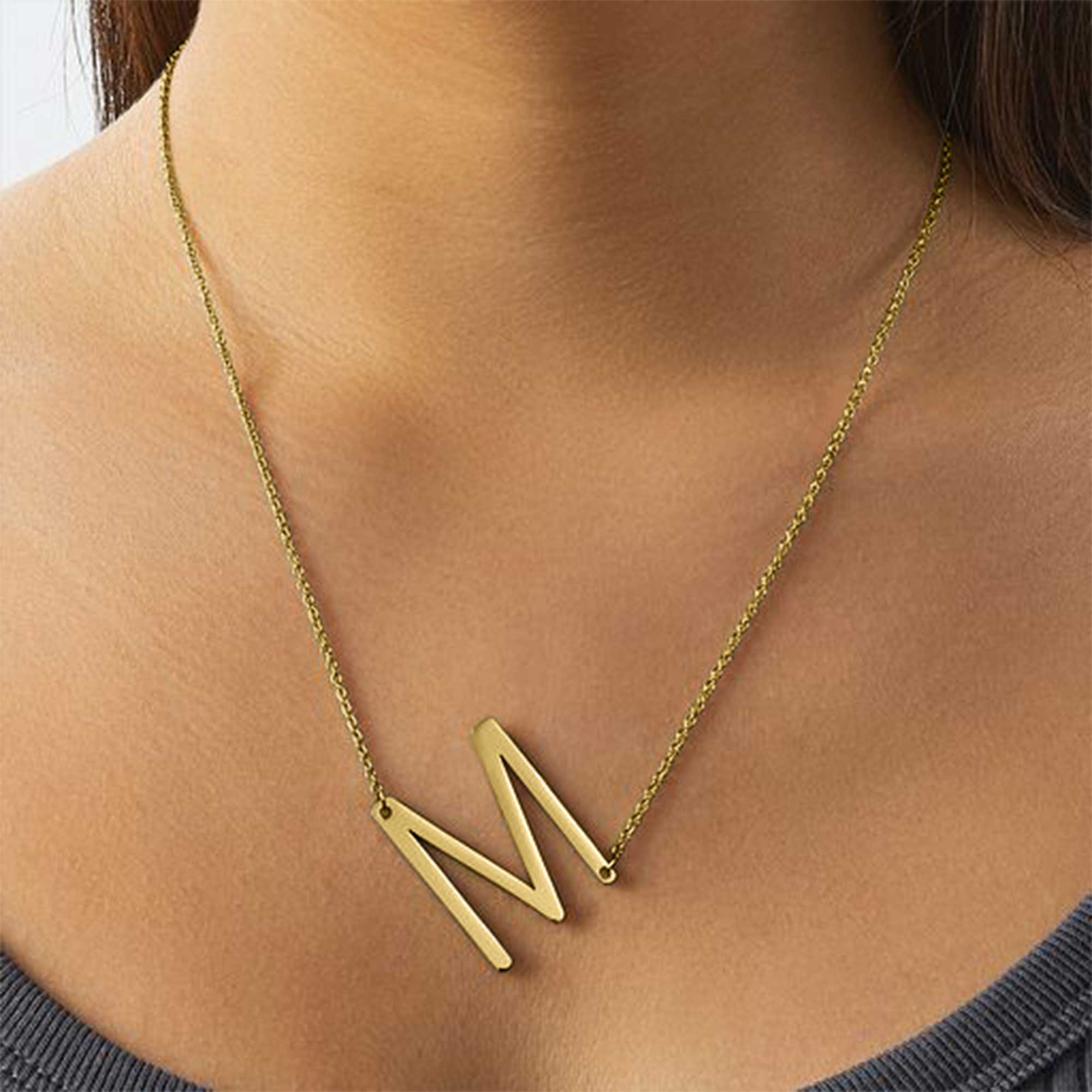 Aussage erste Halskette person – Initial Letter Necklace 18K Gold Bewertung und Preis