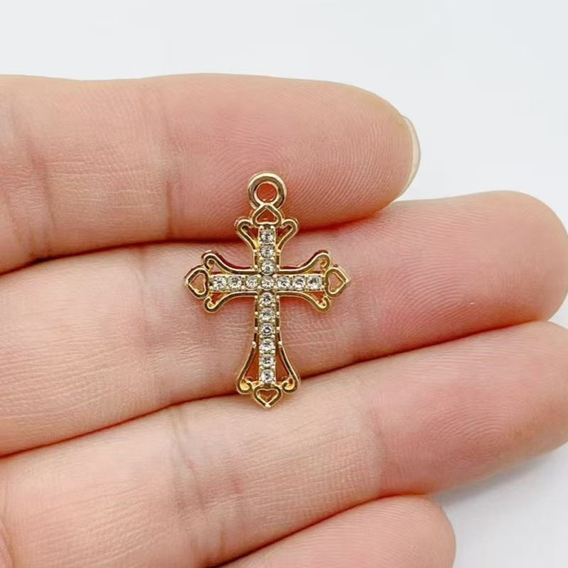 10 Stück Diamantbesetzte Gold- – Cross Pendant Necklace Gold Bewertung und Preis