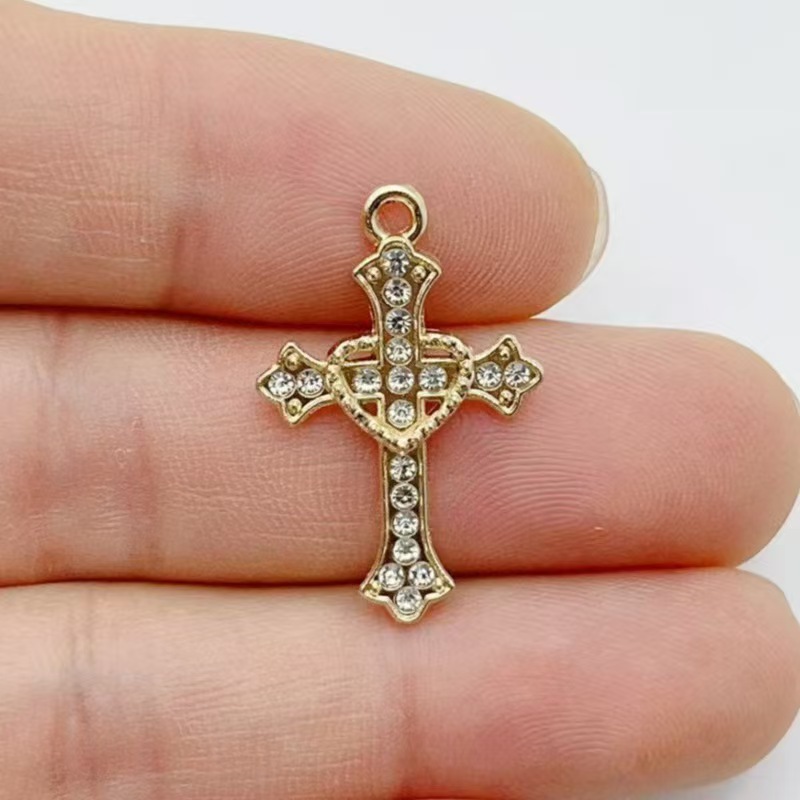 10 Stück Diamantbesetzte Gold- – Cross Pendant Necklace Gold Bewertung und Preis