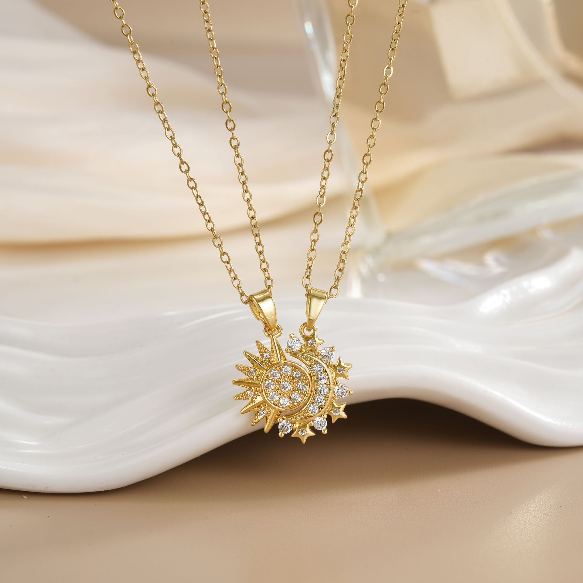 Magnetische Halsketten für Paa – Magnetic Couple Matching Necklaces Bewertung und Preis