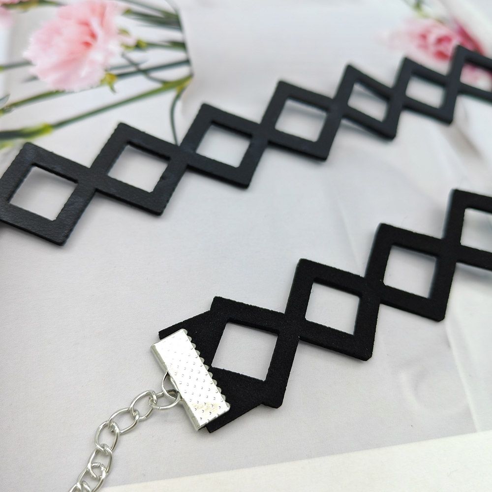 VALORANT Nelken-Halskette Anhä – Anime Pendant Necklace Bewertung und Preis