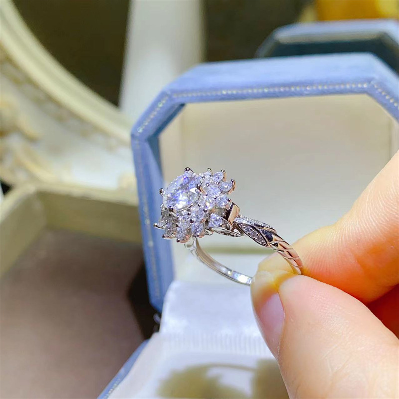 Luxuriöser Weißgold-Platinring – Moissanite Engagement Ring 1 Carat Bewertung und Preis