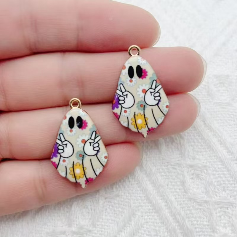 10 Stück Halloween-Anhänger im – Earrings Bewertung und Preis