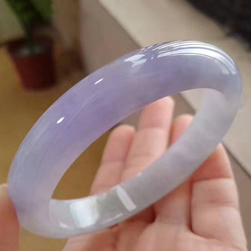 Natürliches, altes burmesische – Bracelets Bewertung und Preis
