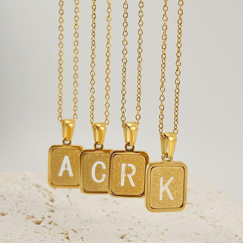 3 teile/beutel Hohe Qualität K – Initial Letter Necklace 18K Gold Bewertung und Preis